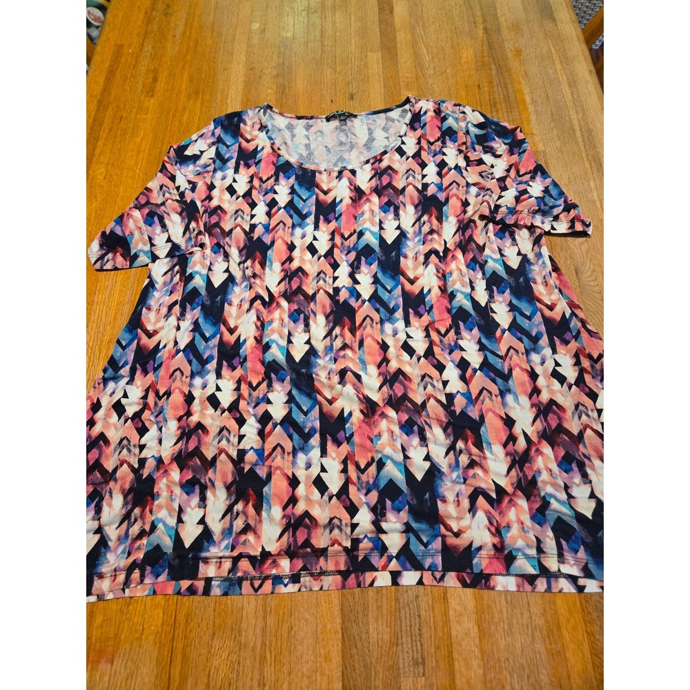 Cable & Gauge Woman 3X Blue Pink Geometric Chevron‎ Print Scoop Short Sleeve Top